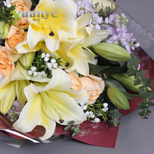 黄百合+香槟玫瑰花束 商品图3