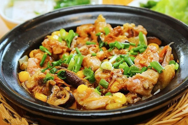 小林煲仔 香菇滑鸡煲仔饭 免费配送 请提前下单