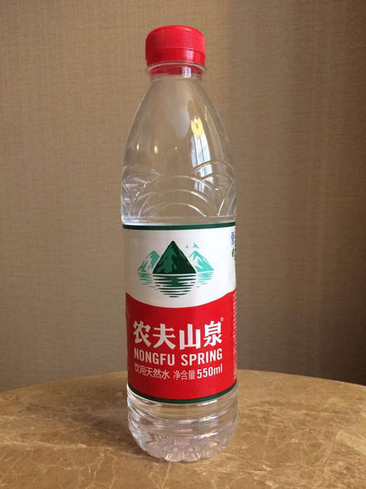 矿泉水 商品图0