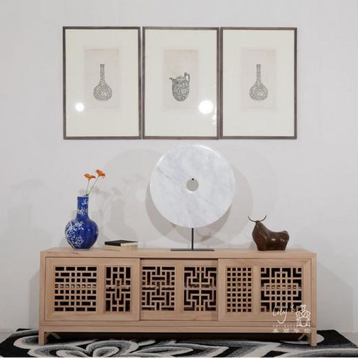 水曲柳三门花格柜 商品图1