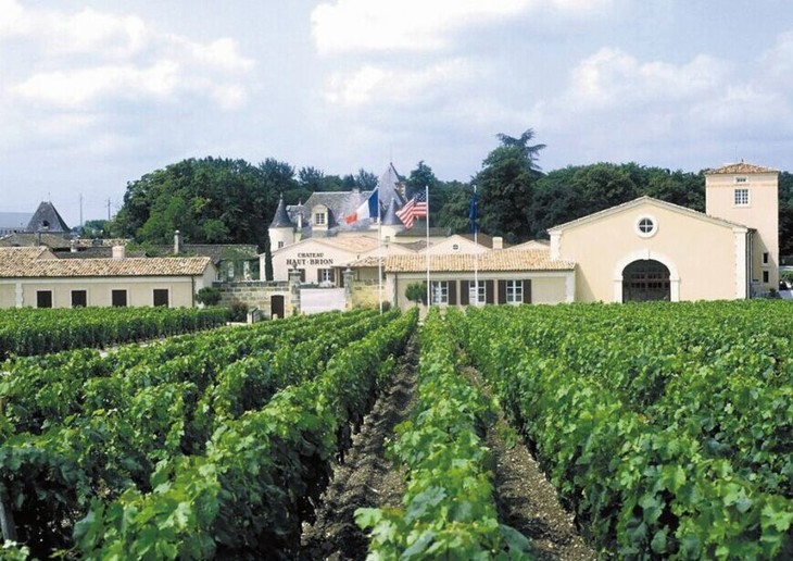 chateau haut-brion, pessac-leognan,france 1996