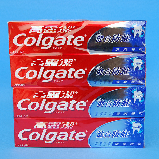 高露洁牙膏 健白防蛀