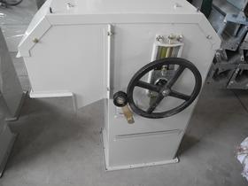 提升机头部关系