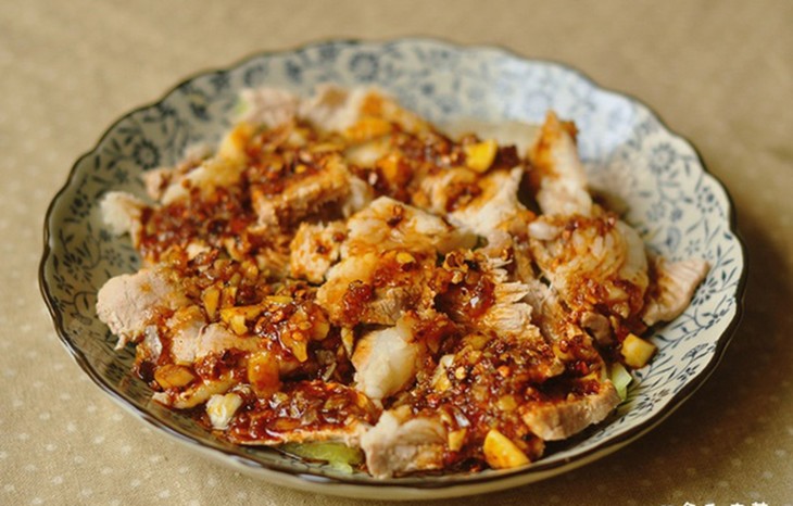 遇见"拌菜高手",你只需要简单放入它,素食凉拌不