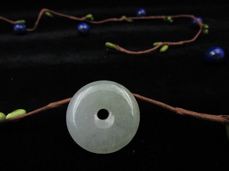 老坑a货翡翠平安扣 浅绿色