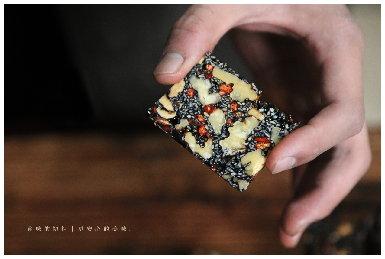 【闪购】阿胶糕 来自中医世家 米马纯正手工阿胶糕 250g 约18片